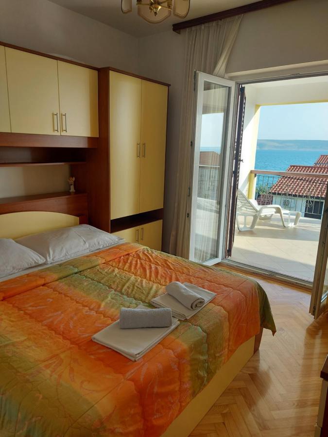 Apartments Europa Starigrad Paklenica Εξωτερικό φωτογραφία
